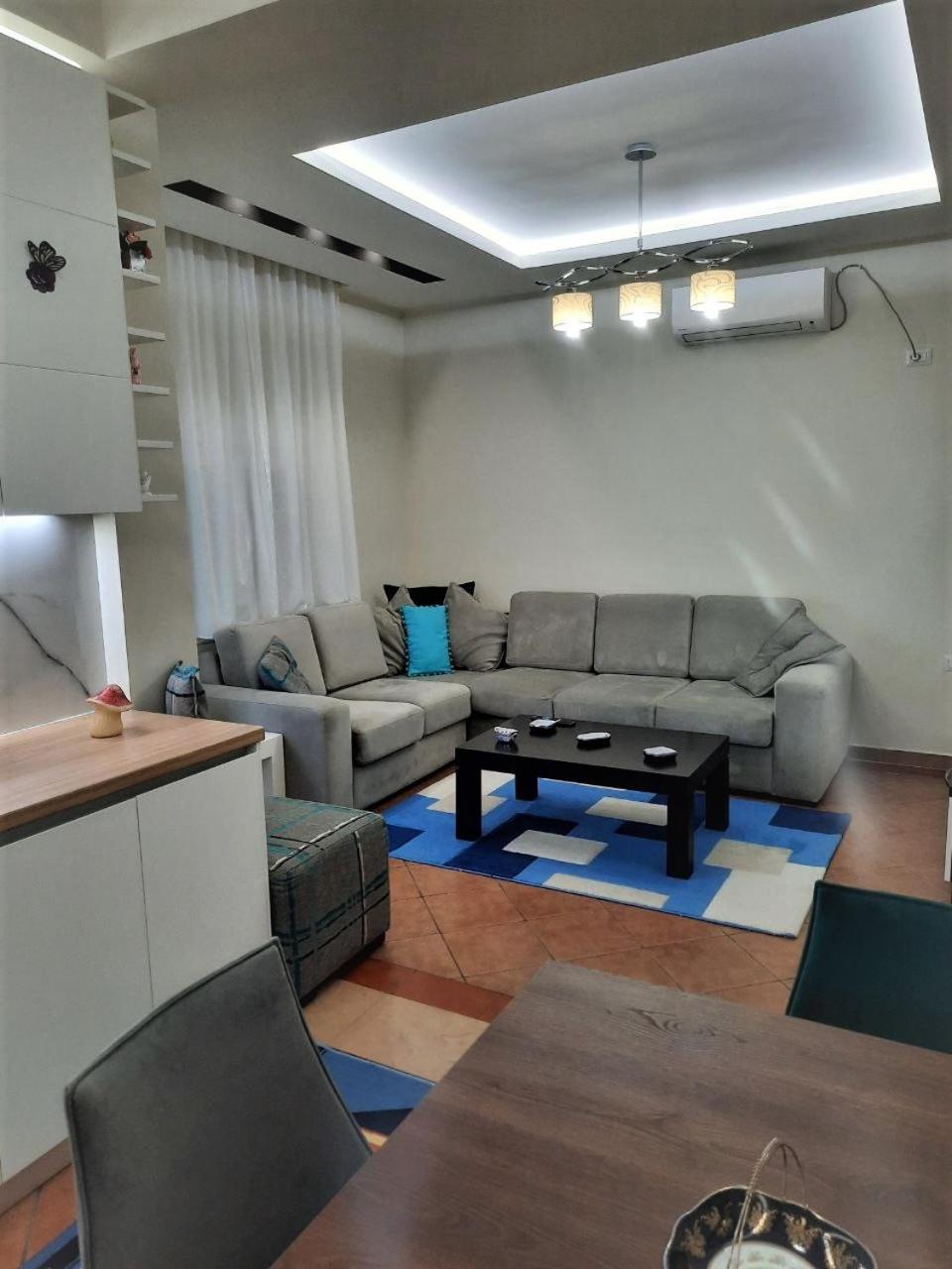 Luander Hotel Tiranë Phòng bức ảnh