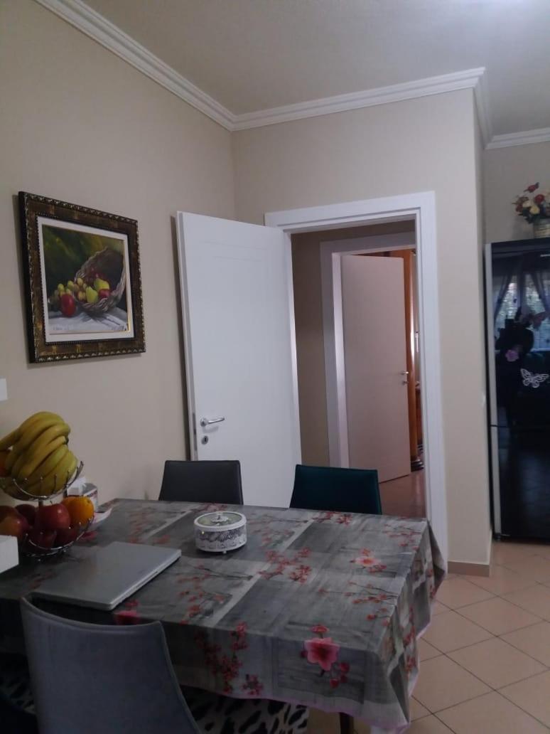 Luander Hotel Tiranë Phòng bức ảnh
