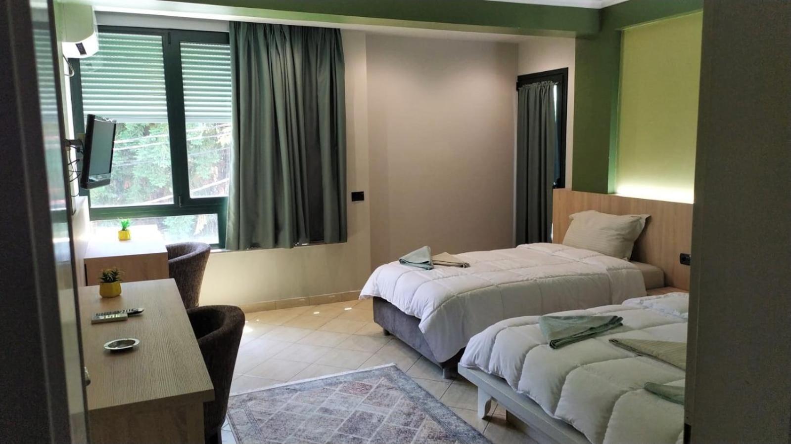 Luander Hotel Tiranë Phòng bức ảnh